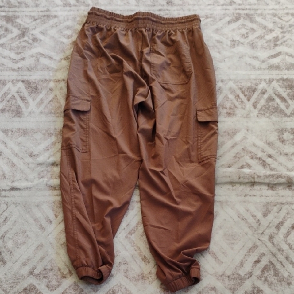 Stretchtech Women Medium Brown Stretch Drifit Cargo Pants Tapered Ankle - Picture 3 of 3